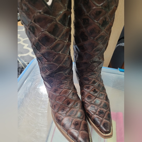 Nocona cowboy fishscale boots - Picture 2 of 7